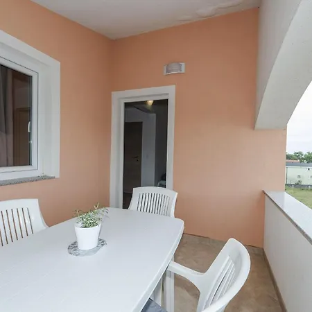 Simic 6 By Interhome Apartman *