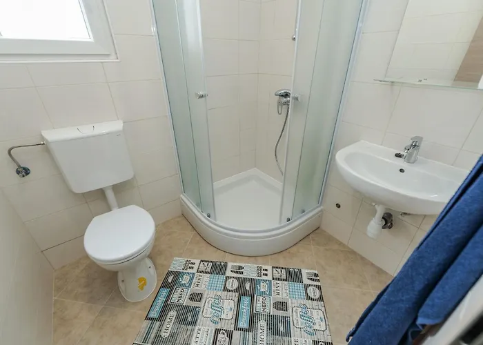 Simic 6 By Interhome